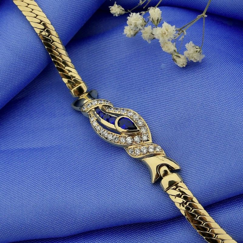 Image 2 of Gold flat gourmet link bracelet with synthetic sapphire and zirconia | 20.5 cm