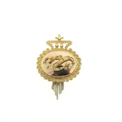 Antique two-tone gold brooch of a cap bell Image 1 of Antique two-tone gold brooch of a cap bell
