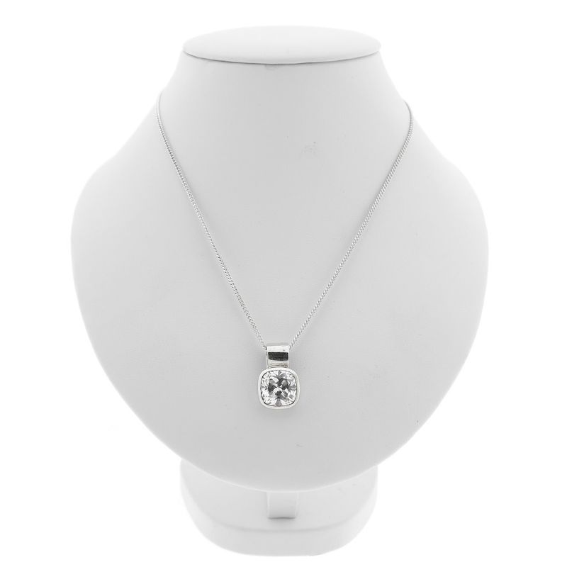 Image 11 of Silver pendant with zirconia