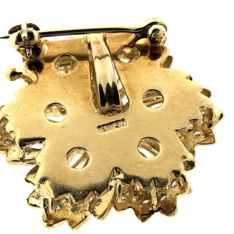 Image 4 of Gold brooch/pendant with diamond; 0.715 ct.