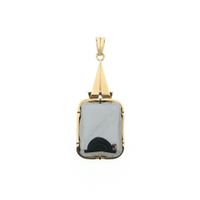 Gold pendant with hematite