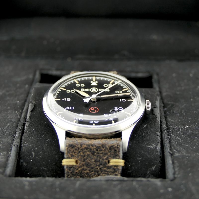 Image 15 of Bell & Ross BR V1-92 Military; Automatic men's watch