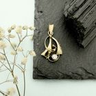 Image 2 of Golden fantasy pendant with diamond | 0.25 ct.