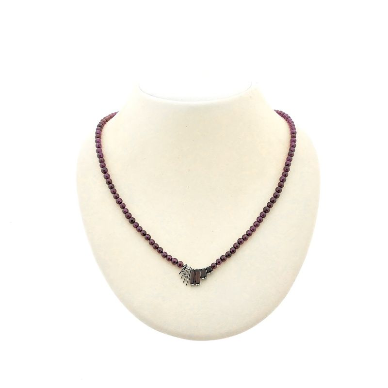 Image 1 of Glass bead necklace with gold pendant