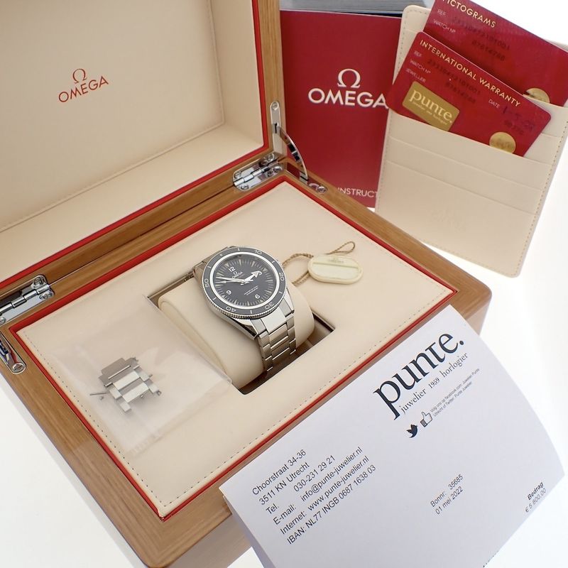 Image 3 of Omega Seamaster 300 'Liquid Metal'; Men's diving watch