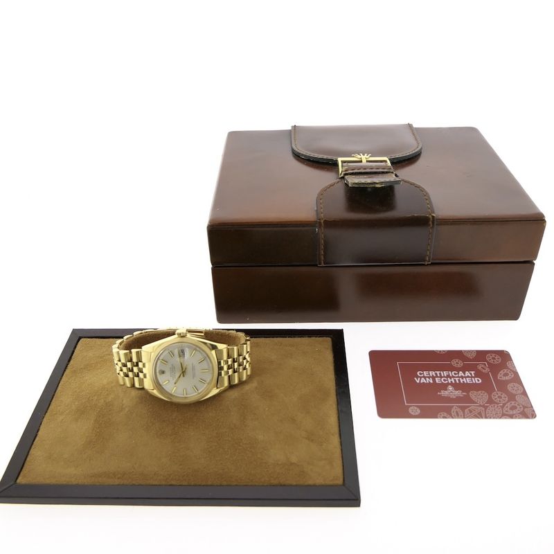 Image 11 of Rolex Datejust 1600; Vintage 18k Gold Men's Watch