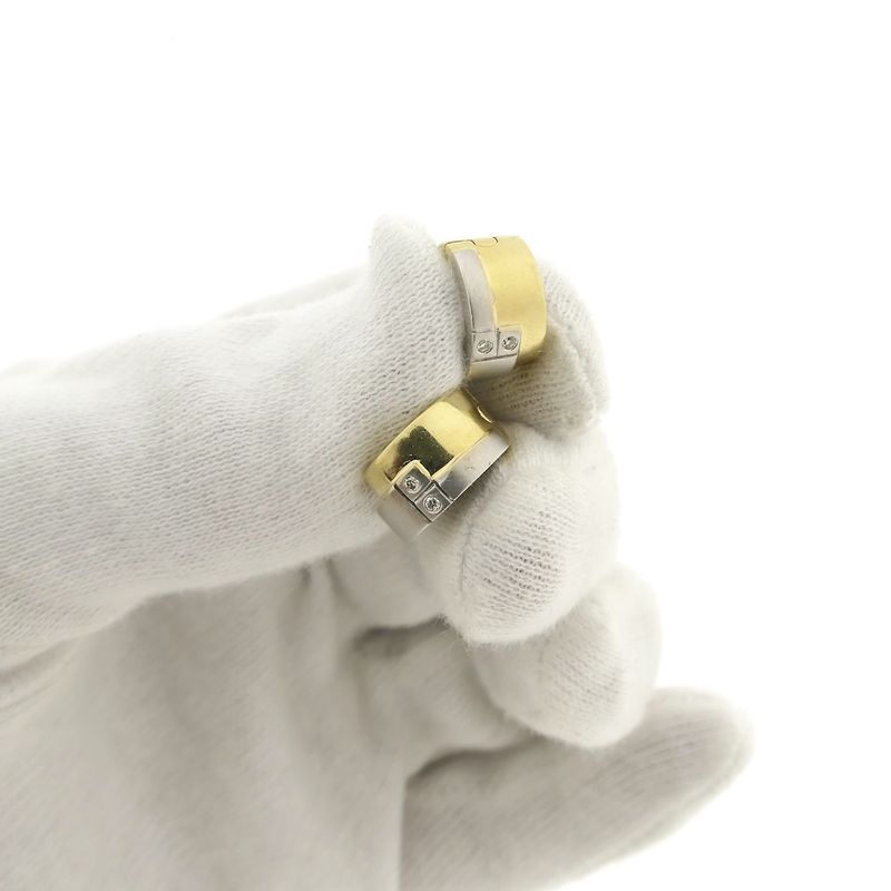 Image 10 of Two-tone gold hoop earrings with diamonds; Ø 13.3 mm