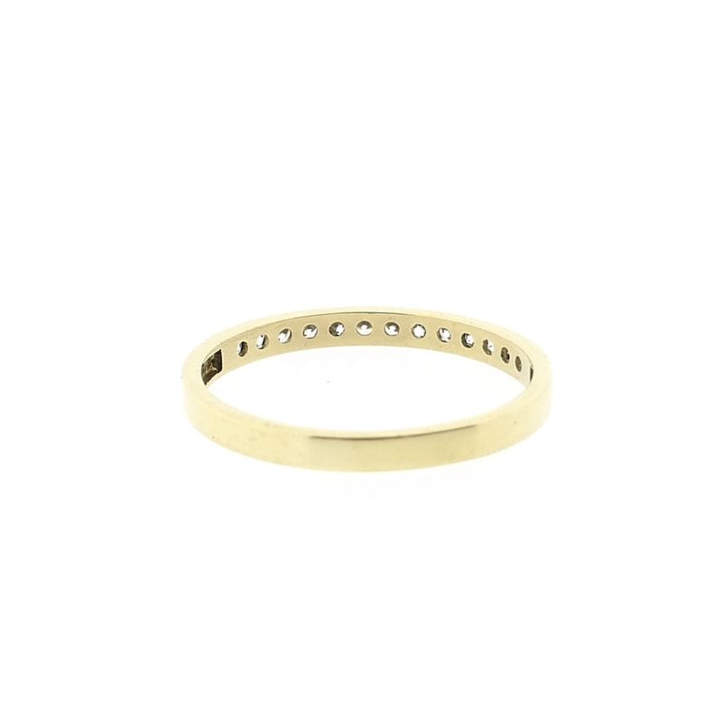 Image 4 of 9 carat zirconia ring