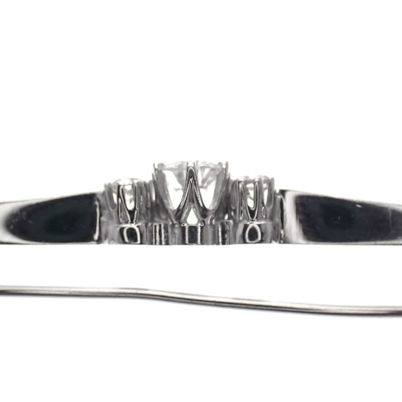 Image 6 of White gold brooch with diamond; 0.31 ct.