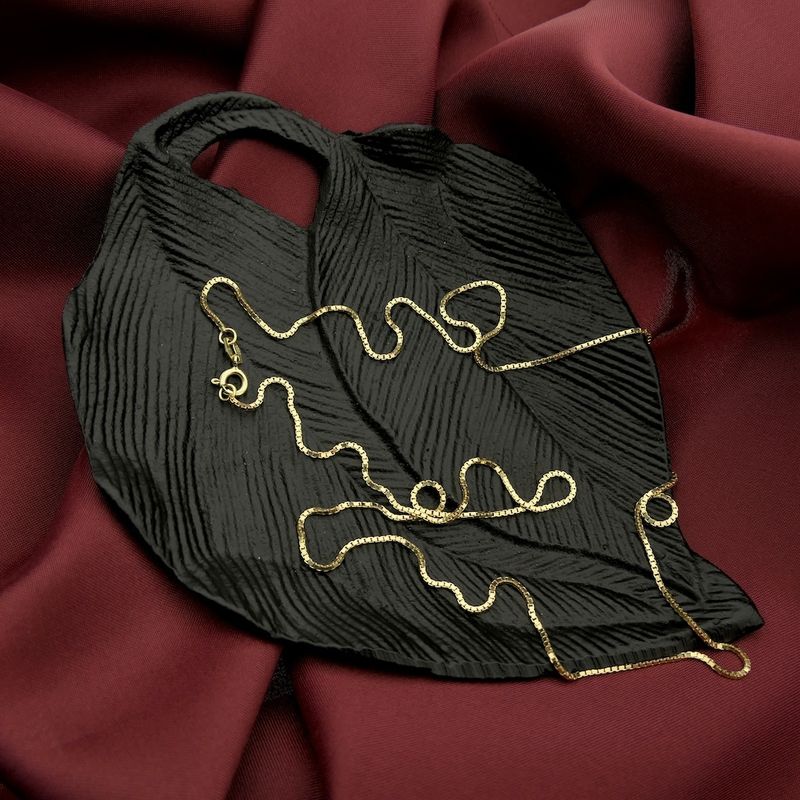 Image 2 of Golden Venetian link chain | 71 cm