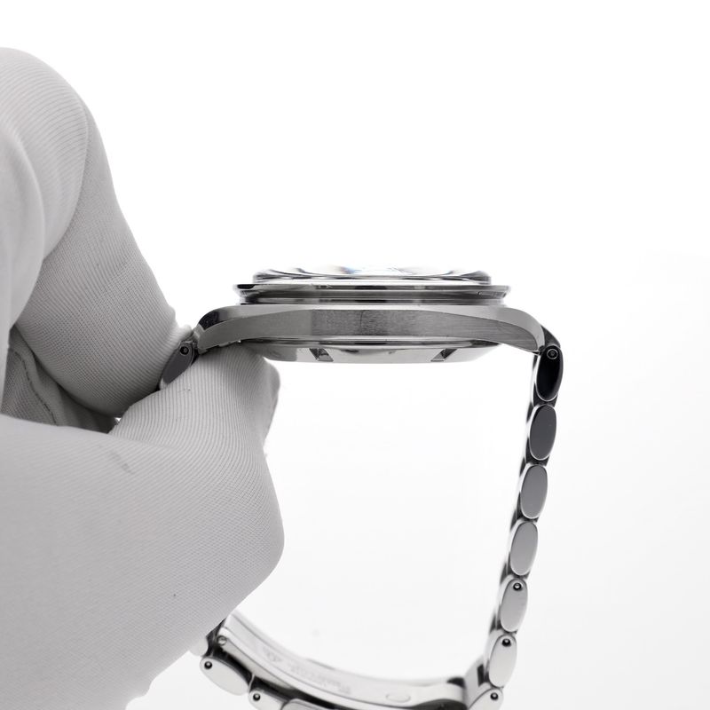 Image 6 of Omega Speedmaster Professional Moonwatch 3570.50.00; Chronograph men's watch (full set 2012)