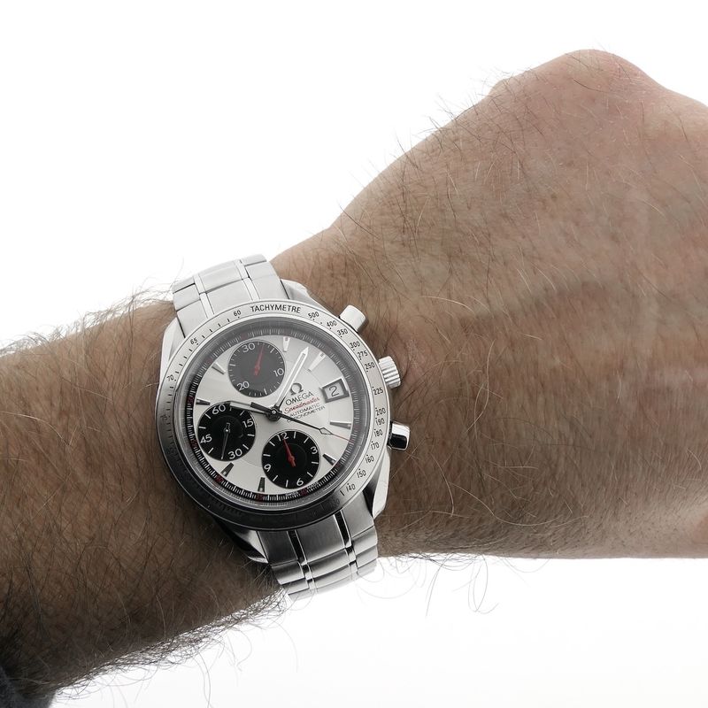 Image 11 of Omega Speedmaster Date 'Chronometer' 3211.31.00; Chronograph men's watch