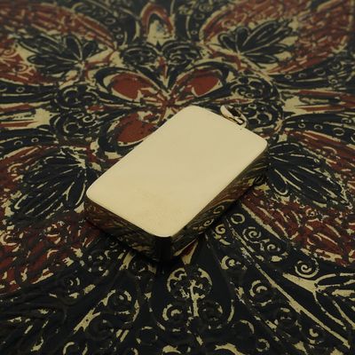 Image 2 of Gold pendant made of a gold bar