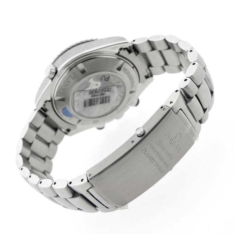 Image 13 of Omega Seamaster Planet Ocean Chronograph; Automatic men's diving watch