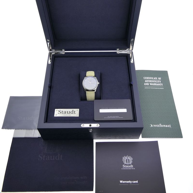 Image 17 of Staudt Twenthe 'Ton-Sur-Ton' T31.131-V12; Automatic watch