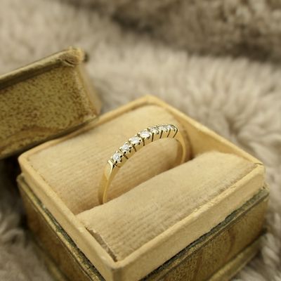 Image 2 of Gold ring with diamond | 0.14 ct.