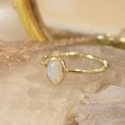 Image 2 of Gold ring with precious opal