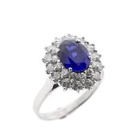 18 carat white gold cocktail ring with zirconia and sapphire