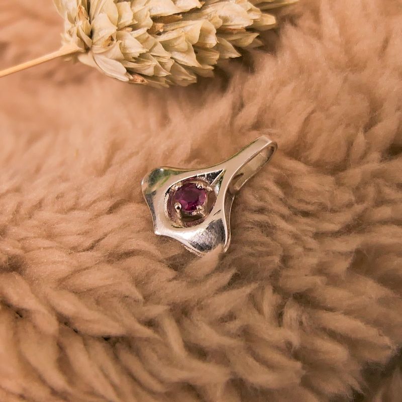 Image 2 of 18 carat white gold pendant with ruby