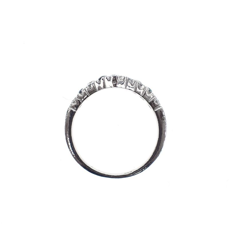Image 4 of Silver women's ring with zirconia | V-shape
