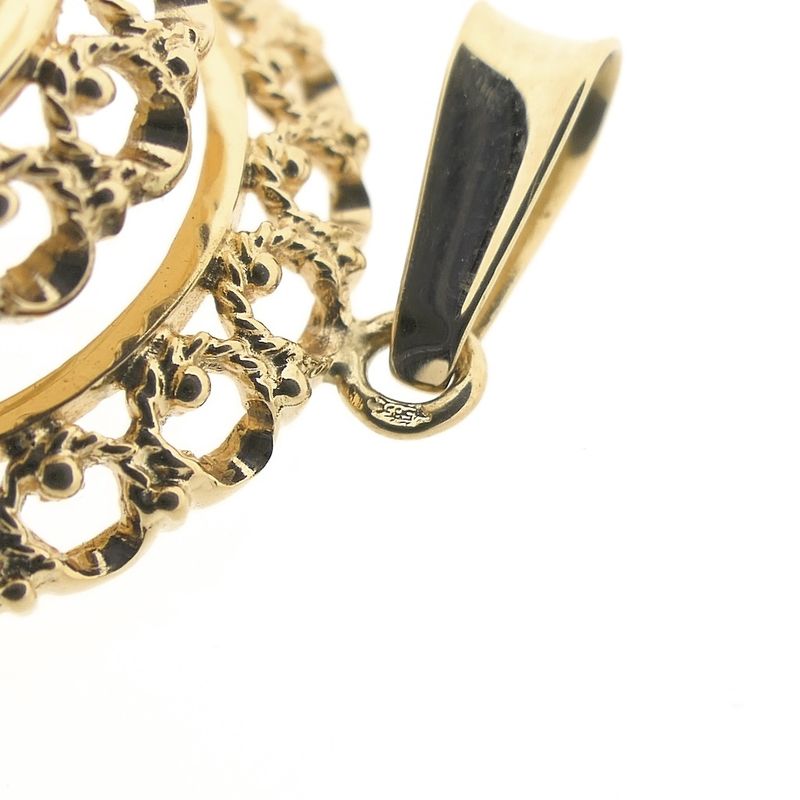 Image 6 of Vintage gold pendant with garnet