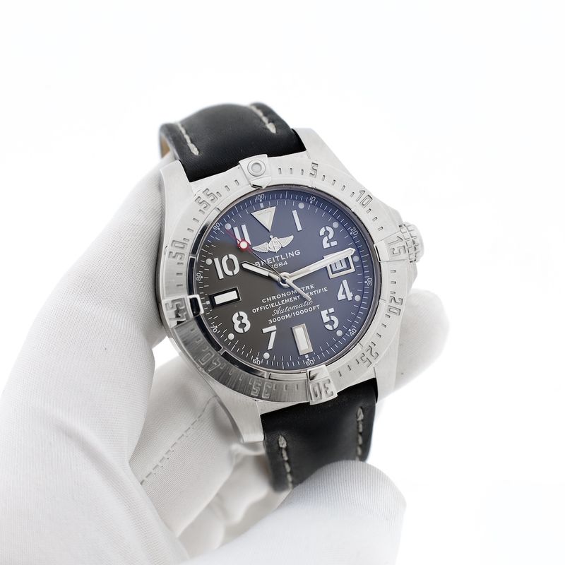 Image 7 of Breitling Avenger Seawolf A17330; Automatic men's watch