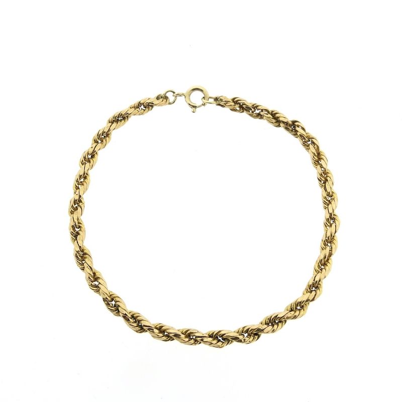 Image 3 of Gold twisted link bracelet | 19.5 cm