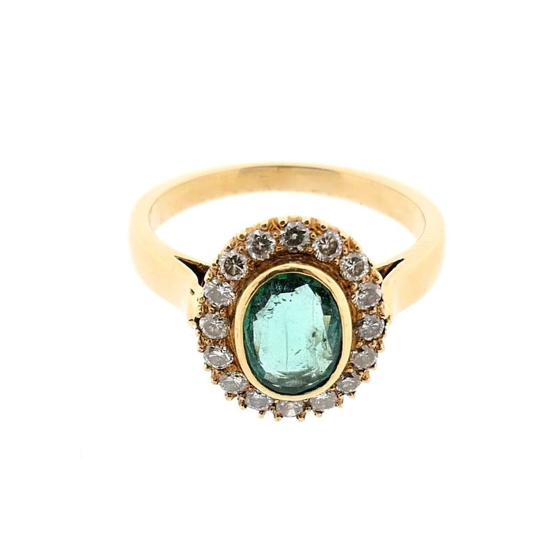 Image 6 of Gold ring with emerald and diamonds; 0.32 ct.
