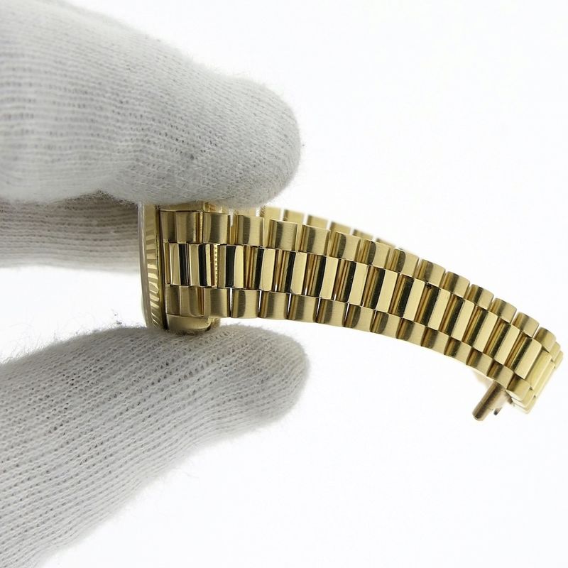 Image 17 of Rolex Datejust 26mm 18k Gold Women's Watch