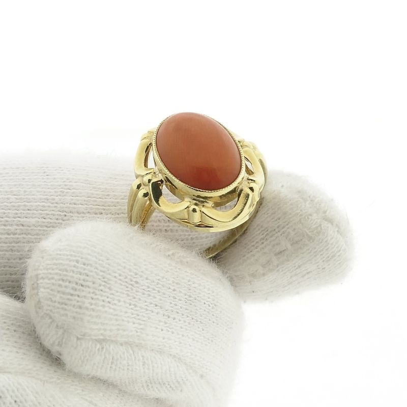 Image 7 of Gold ring with red coral | Vintage