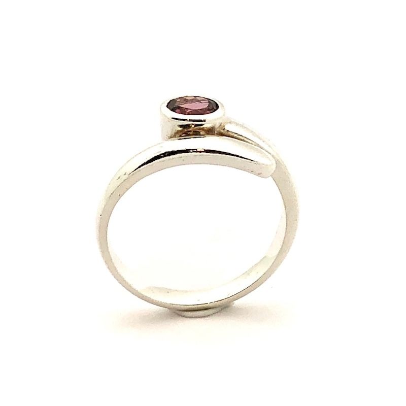 Image 3 of Silver solitaire ring with an oval cut amethyst stone