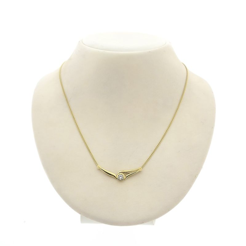 Image 9 of Gold gourmet link necklace with fixed pendant and zirconia