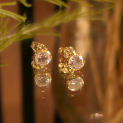 Image 2 of Gold stud earrings with zirconia