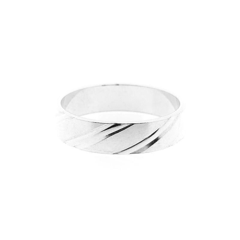 Image 2 of Silver ladies ring with diagonal relief