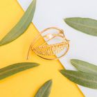 Image 2 of 8 carat brooch with pearl