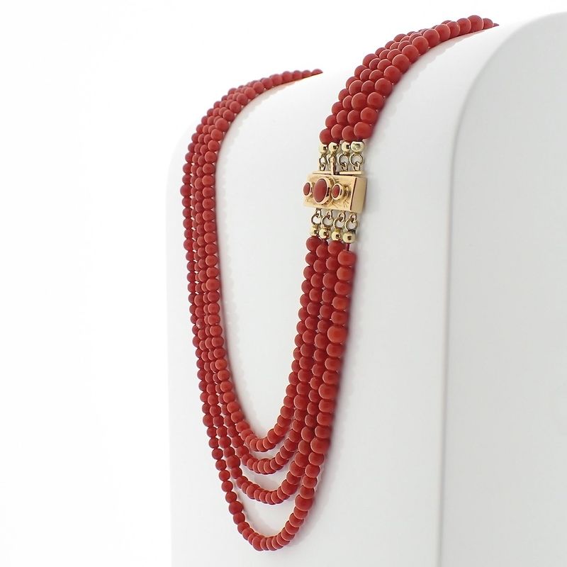 Image 8 of Blood coral bead necklace with gold clasp; Antique | 43 cm