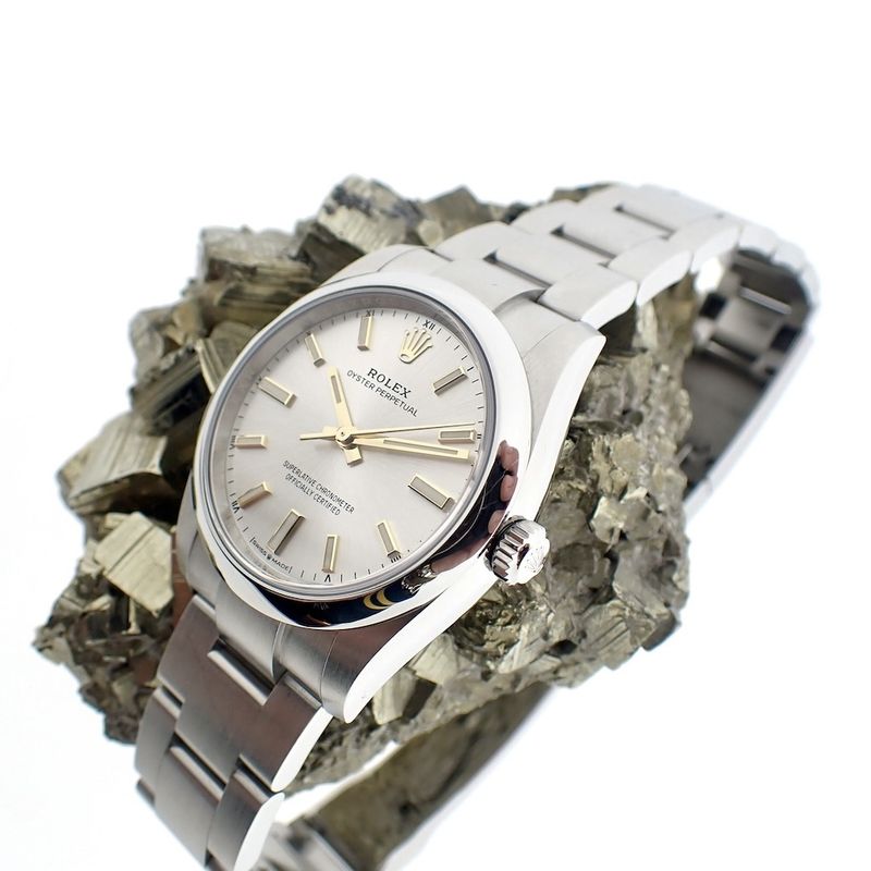 Image 4 of Rolex Oyster Perpetual 124200; Unisex watch