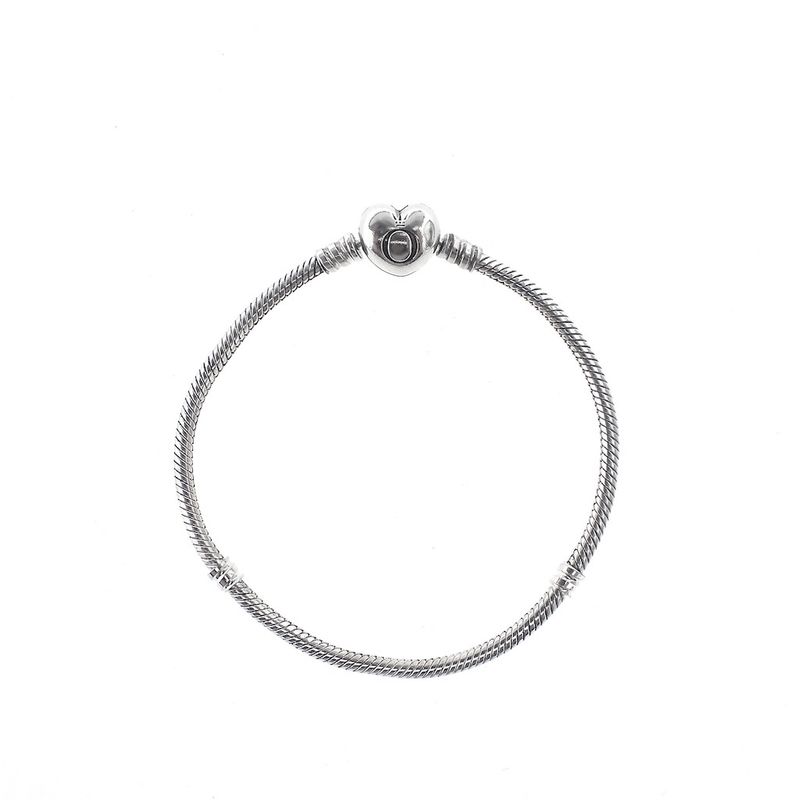 Image 3 of Pandora Moments bracelet with heart clasp; Silver; Snake Chain | 20 cm