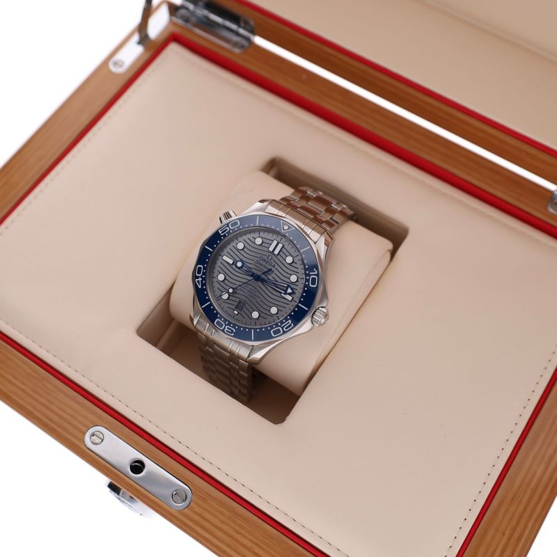 Image 4 of Omega Seamaster 300M Master Chronometer 210.30.42.20.06.001; Automatic Men’s Watch
