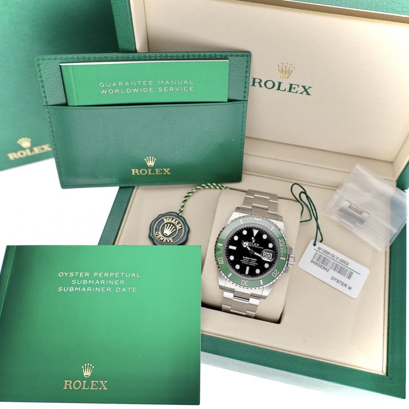 Image 13 of Rolex Submariner Date 41mm 'Starbucks' 126610LV; Automatic Men's Watch