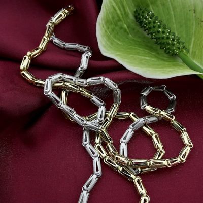 Two-tone gold fantasy link chain Image 2 of Two-tone gold fantasy link chain