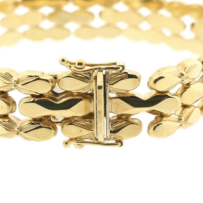 Image 3 of Golden Bismarck Link Bracelet