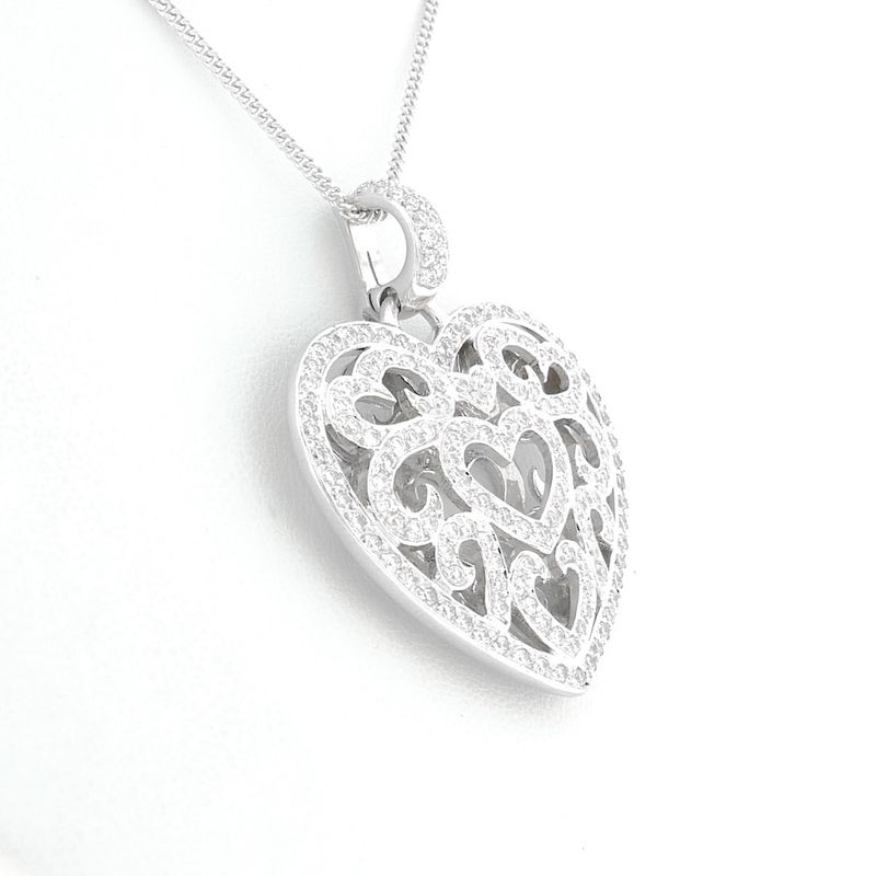 Image 9 of White gold heart pendant with diamonds; 0.815 ct.