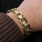 Image 8 of Gold Bismarck link bracelet