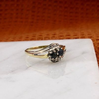 Image 2 of Gold Ring with Sapphire & Diamond; 0.03 ct.