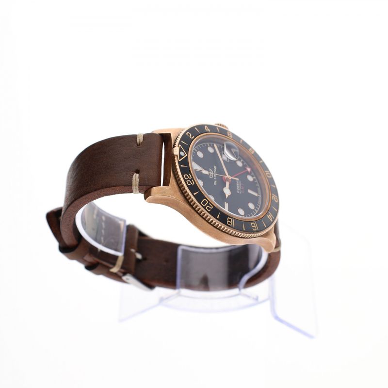 Image 7 of Glycine Combat GMT; Bronze; Automatic men's watch