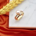 Image 2 of 18K gold ring with large pearl and diamonds | 0.035 ct.