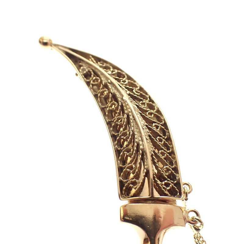 Image 3 of Gold brooch of an Arab dagger; Filigree