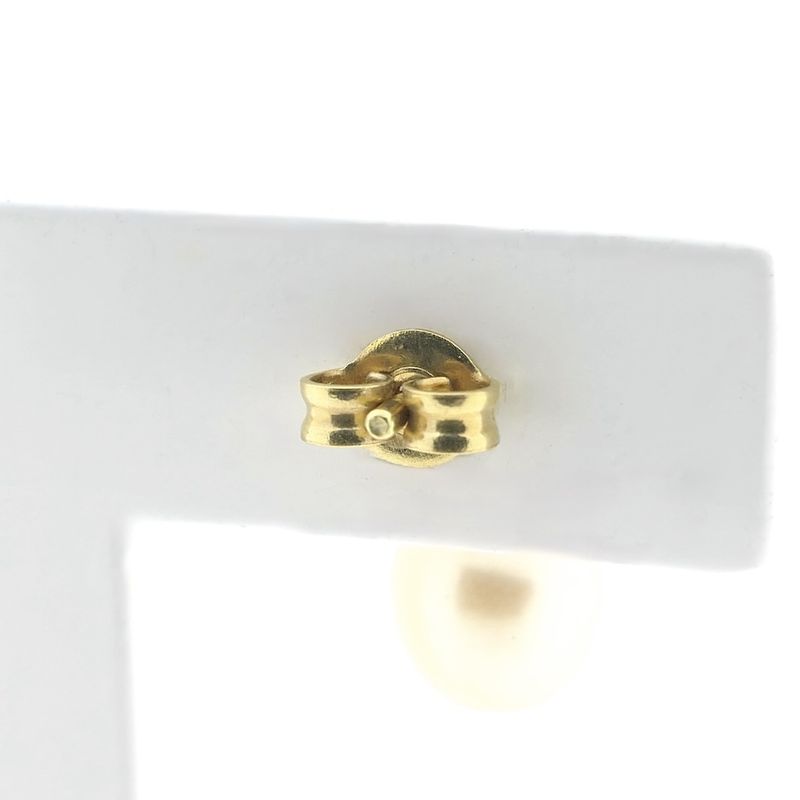 Image 5 of Gold stud earrings with pearl