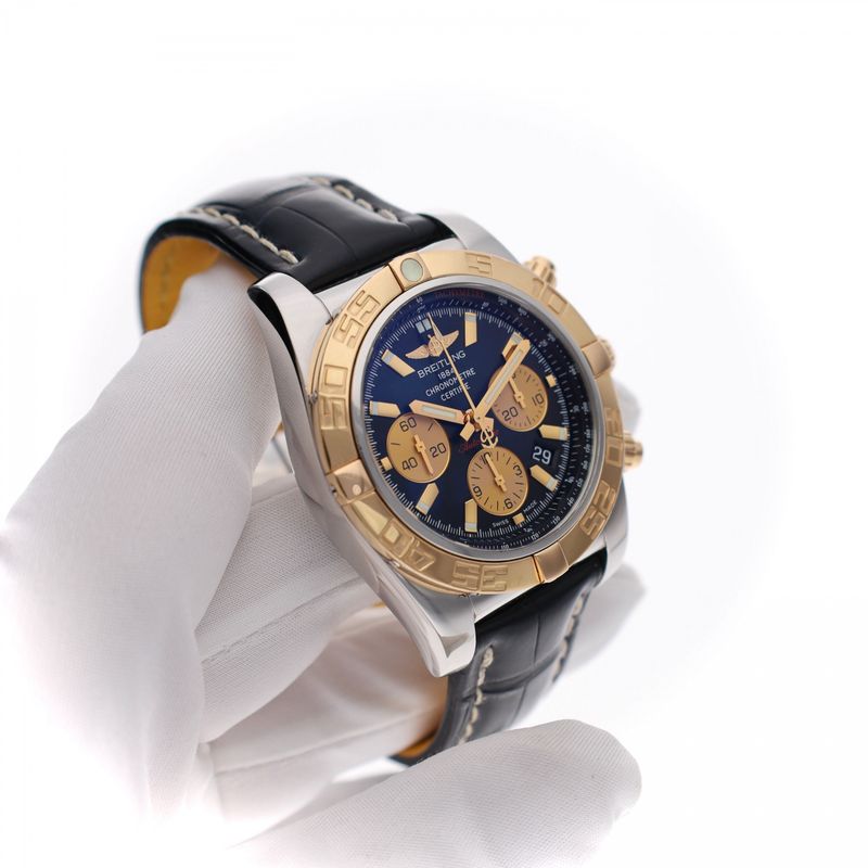 Image 8 of Breitling Chronomat B01 44mm Rose Gold/Steel